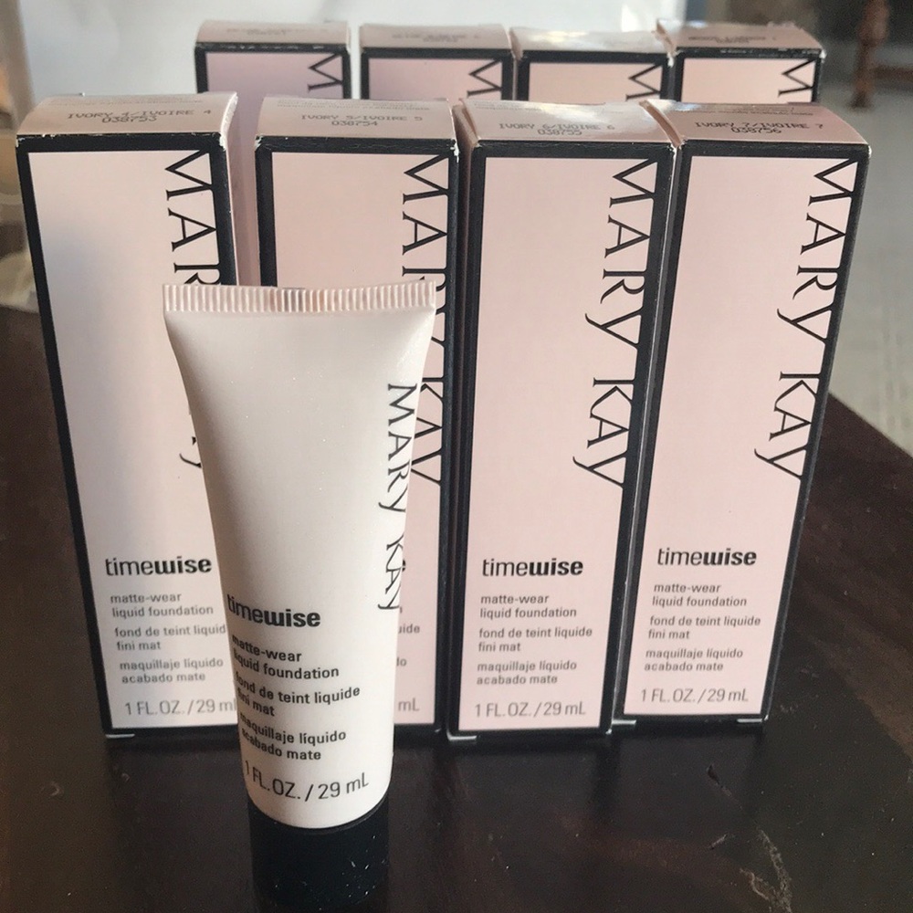 Mary Kay Time Wise Matte Wear Liquid Foundation